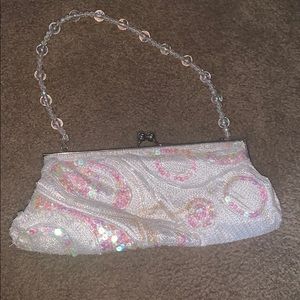 Sequence white purse